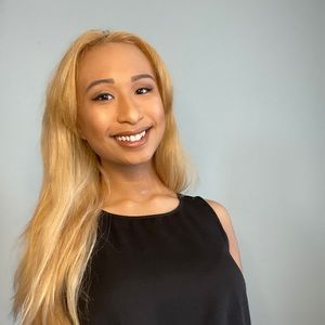 Meet your Posher, Josee